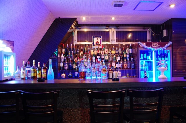 女装スナック Maki Room